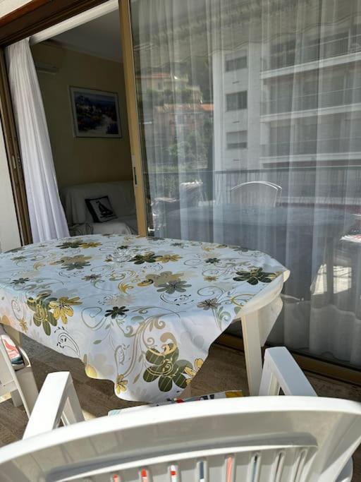 Residence Mona Lisa Bord De Mer マントン エクステリア 写真