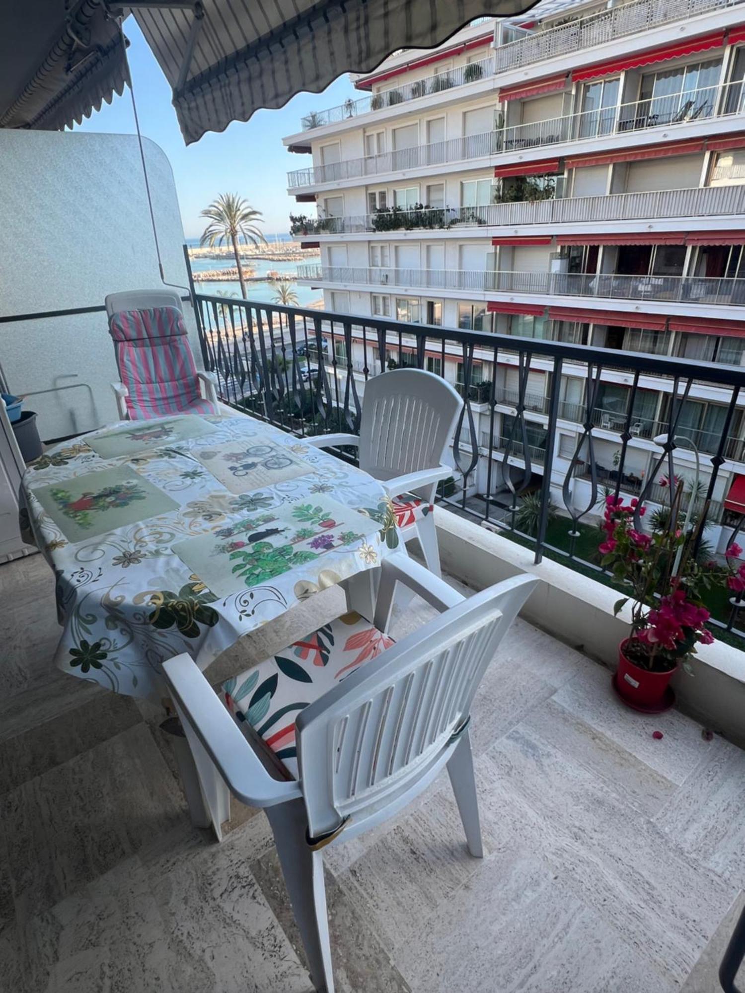 Residence Mona Lisa Bord De Mer マントン エクステリア 写真